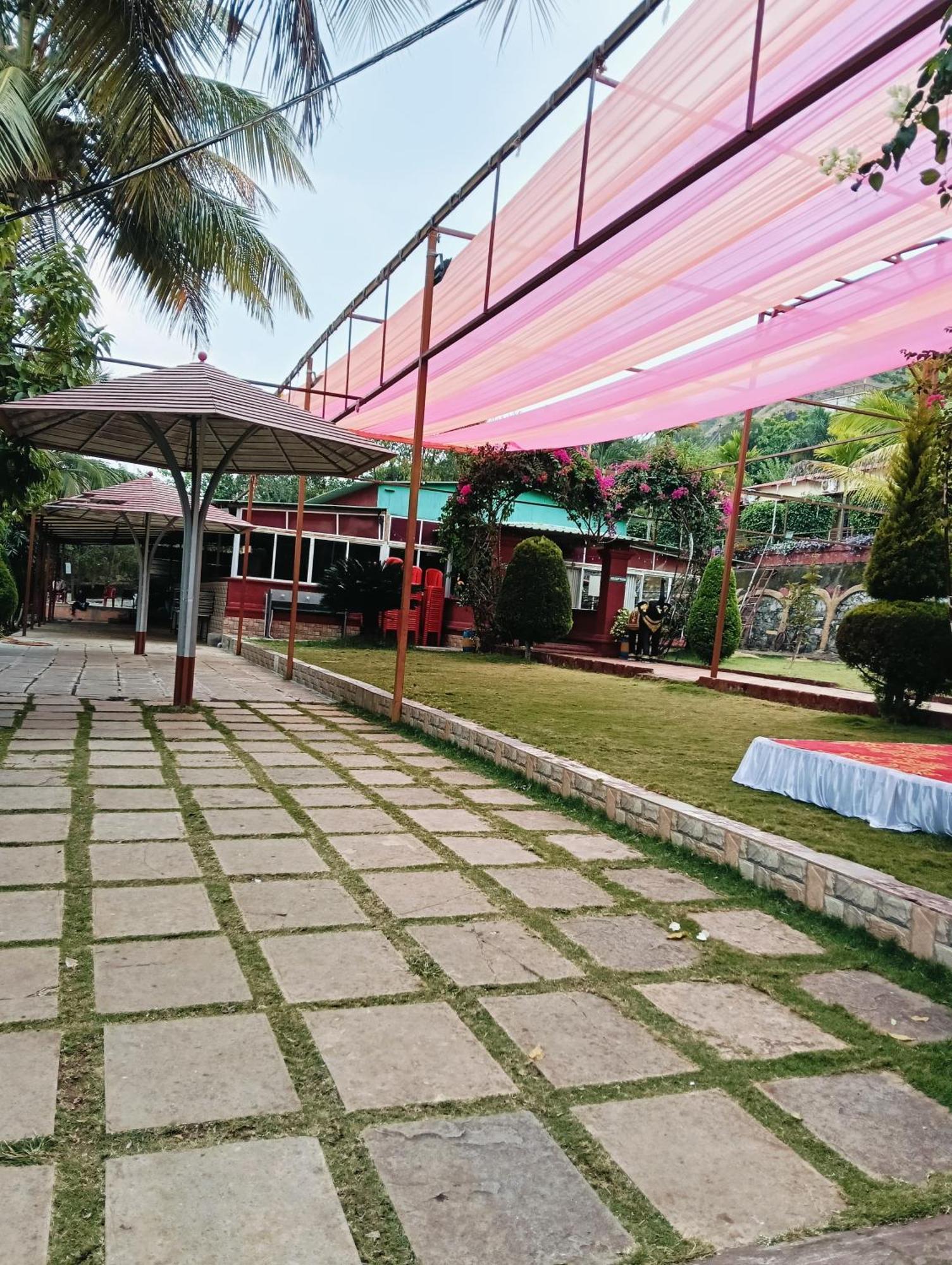 Madhura Agro Tourism Wai Экстерьер фото